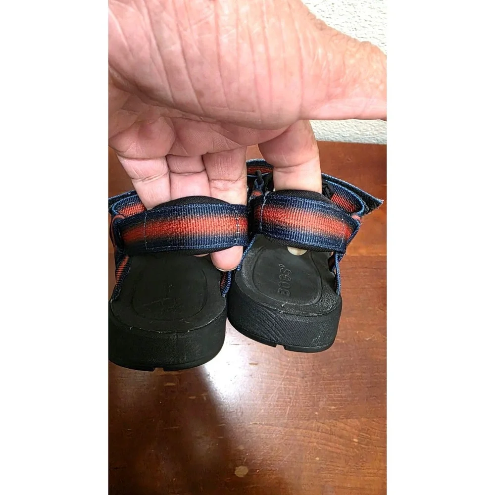 Bogs Rio Youth Orange & Blue Striped Adjustable Strap Hiking Sandals‎ Size 5